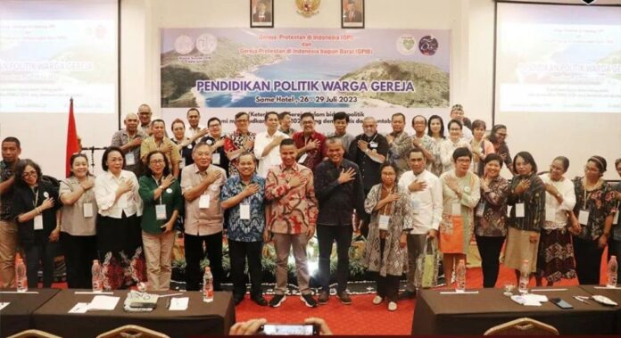 Sosialisasi dan Pendidikan Politik bagi jemaah Gereja Protestan Indonesia