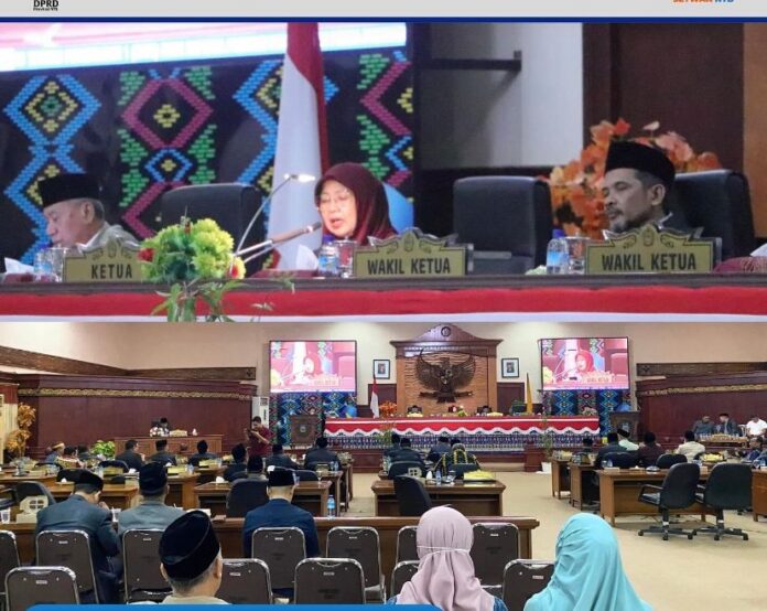 Suasana sidang paripurna pengesahan Raperda RT RW NTB tahun 2024-2044